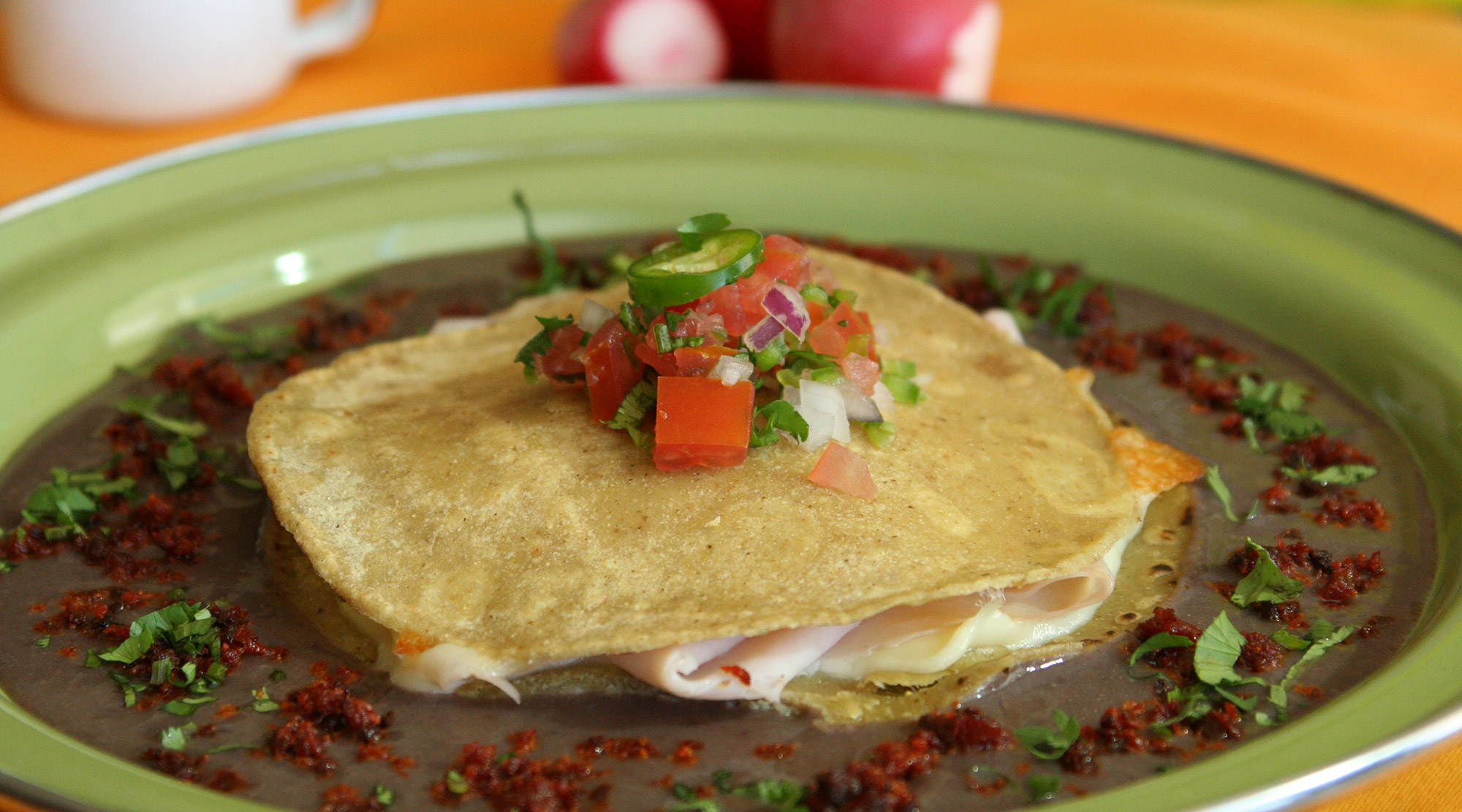 sincronizada en salsa de frijol – Señor Cactus